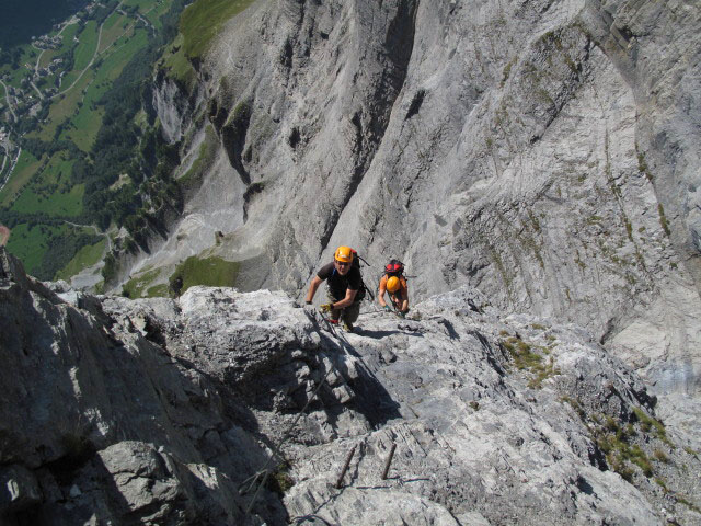 Leukerbad-Klettersteig: Axel und Andreas zwischen Hammer und Biwakplatz