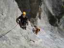 Leukerbad-Klettersteig: Axel und Andreas zwischen Abzweigung und Höhle