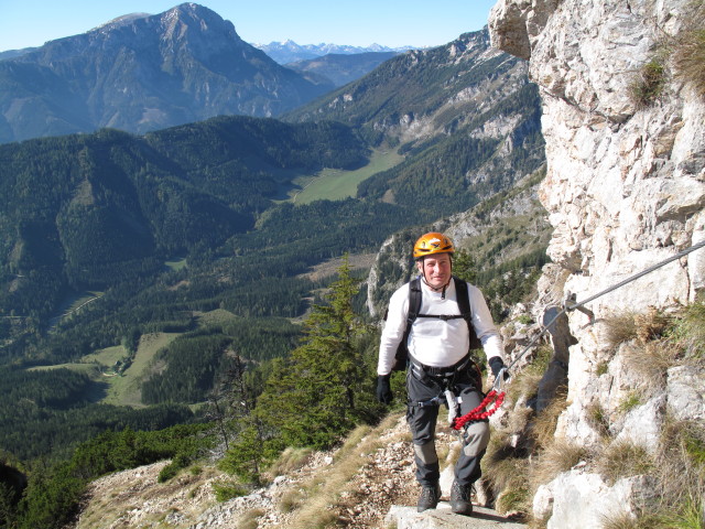 Grete Klinger-Klettersteig: Erich auf der Rampe (15. Okt.)