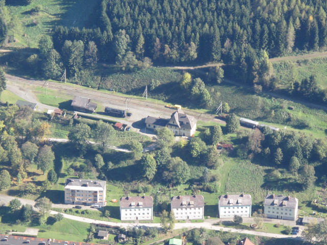 Bahnhof Vordernberg Markt von der Vordernberger Mauer aus (15. Okt.)