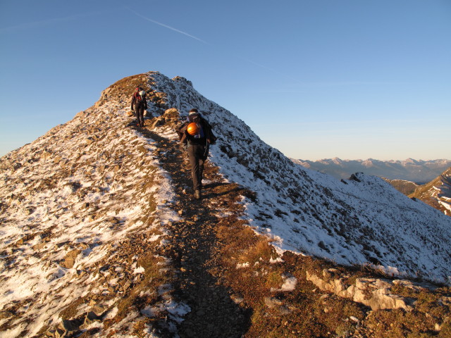 Sonja und Erich am Theklasteig zwischen Reichenhals und Großer Scharte (16. Okt.)