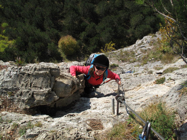 Pittentaler Klettersteig: Diana in der Schlüsselstelle