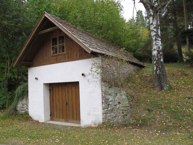 neben Weg 630 in Wolfsbach