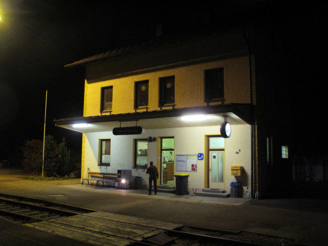 Bahnhof Mitterweißenbach, 453 m