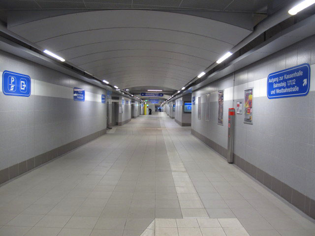 Bahnhof St. Valentin, 268 m
