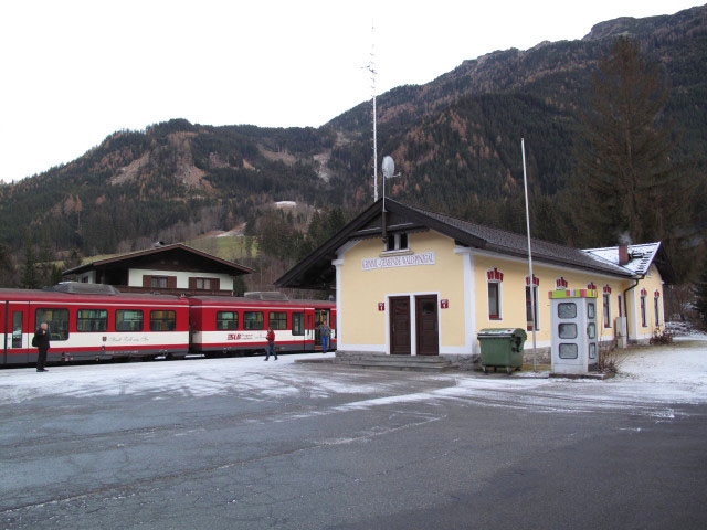 R 3320 im Bahnhof Krimml, 911 m