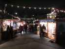 Adventmarkt vor der Karlskirche