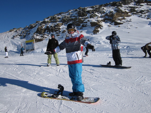 Markus, Enrico und Thomas bei der Bergstation der Gampbergbahn, 2.400 m (14. J&auml;n.)