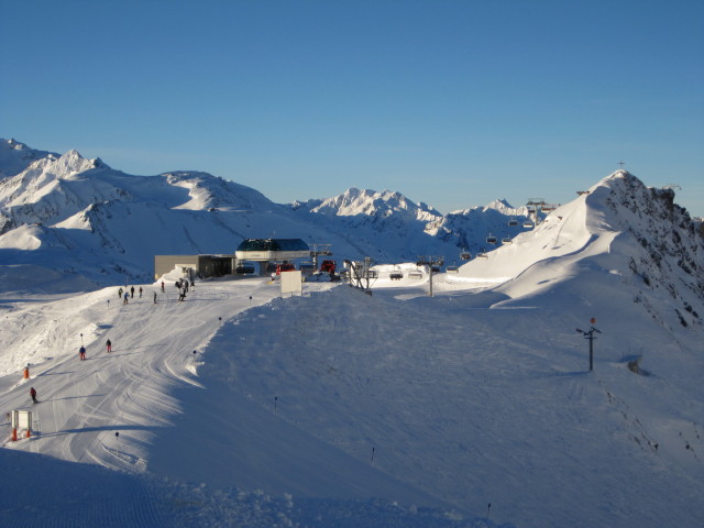 Bergstation der Valfagehrbahn von der Ulmer Hütte aus (15. Jän.)