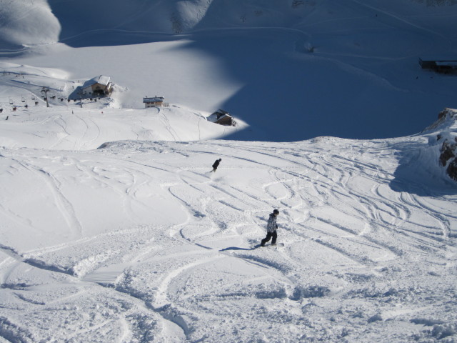 Markus und Thomas neben der Abfahrt 'Madloch - Z&uuml;rser See' (15. J&auml;n.)