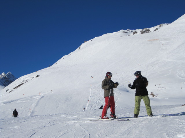 Manuel und Markus bei der Bergstation der Hasensprungbahn, 2.050 m (15. J&auml;n.)