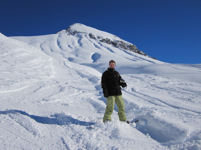 Markus neben der Rossgraben-Skiroute (15. J&auml;n.)
