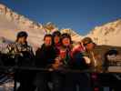 Thomas, Markus, ich, Enrico und Manuel bei der Ulmer Hütte, 2.279 m (14. Jän.)