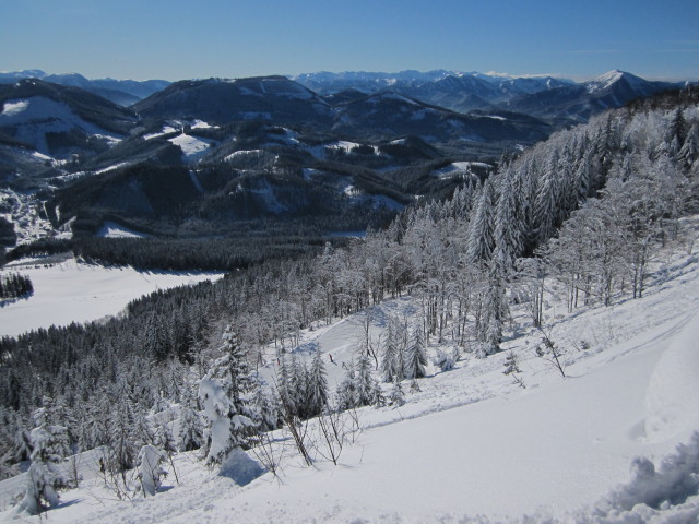neben dem Skiweg Hennesteck