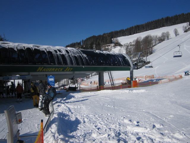 Talstation der 4er Sesselbahn Hauereck Jet, 1.000 m