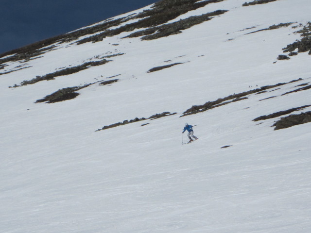 Bernd neben der Piste 16 (17. März)