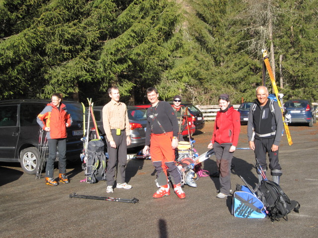 Michaela, Norbert, Klaus, Christoph, Gudrun und Gerwalt in Ströden, 1.403 m (1. Apr.)