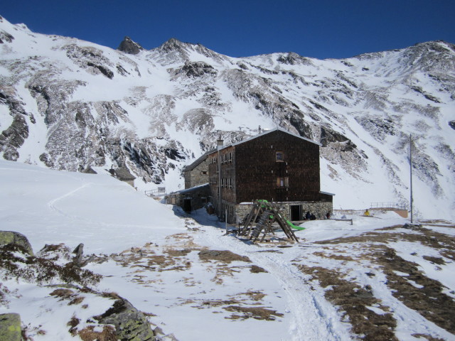 Essener-Rostocker-H&uuml;tte, 2.207 m (1. Apr.)
