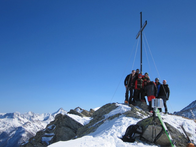 Norbert, Gerwalt, Christoph, Michaela, Gudrun, Klaus, ich und Siegbert am Rostocker Eck, 2.749 m (1. Apr.)