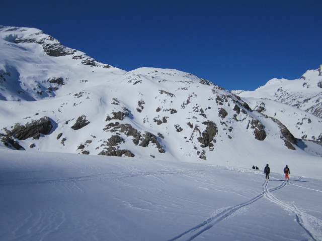 Siegbert, Gerwalt, Norbert und Klaus zwischen Keesseele und Essener-Rostocker-Hütte (1. Apr.)