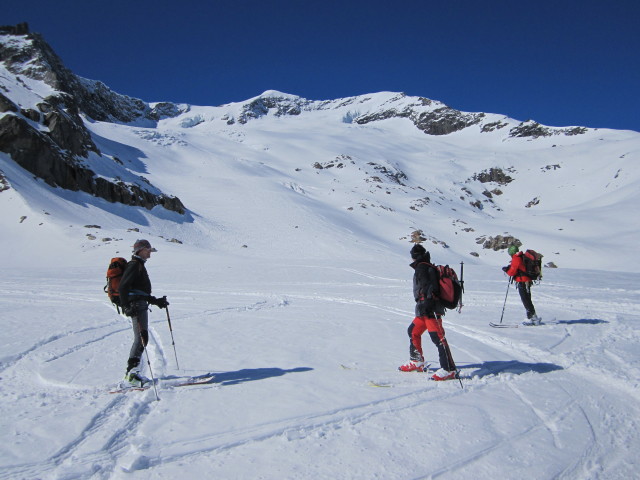 Siegbert, Klaus und Gudrun zwischen Reggentörl und Simonysee (2. Apr.)