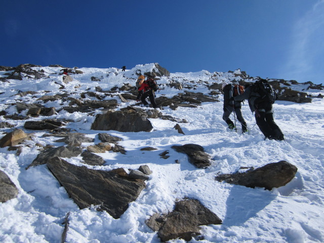 Klaus, Norbert, Christoph, Gudrun, Siegbert und Gerwalt zwischen Maurerkees und Gro&szlig;em Geiger (3. Apr.)