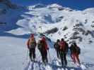 Christoph, Gudrun, Norbert, Michaela, Siegbert und Klaus zwischen Keesseele und Essener-Rostocker-Hütte (1. Apr.)