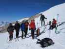 Klaus, Gerwalt, ich, Michaela, Christoph, Siegbert und Gudrun zwischen Westlicher Simonyspitze und Umbalkees (2. Apr.)