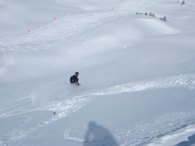 Markus zwischen Piste 32 und Piste 35 (19. Apr.)