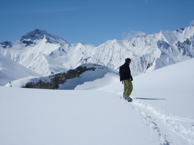 Markus neben der Piste 76 (21. Apr.)