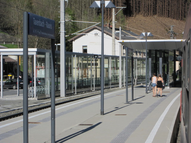 Bahnhof Taxenbach-Rauris, 718 m