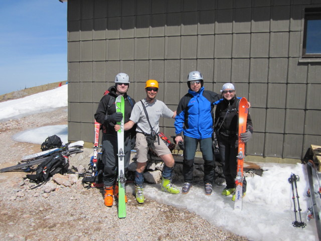 Erich, ich, Lutz und Irene bei der Fischerhütte, 2.049 m