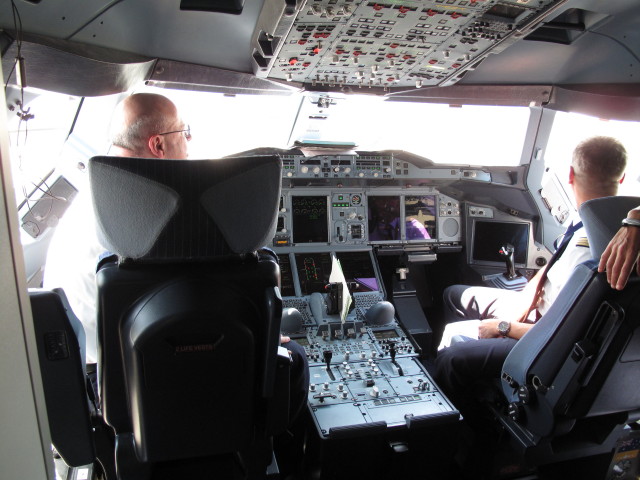 Airbus A380-800 'Frankfurt am Main' am San Francisco International Airport, 4 m (5. Mai)