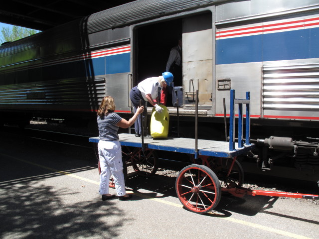 Train No. 5 im Bahnhof Glenwood Springs