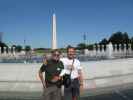 Papa und ich beim National WWII Memorial (19. Mai)