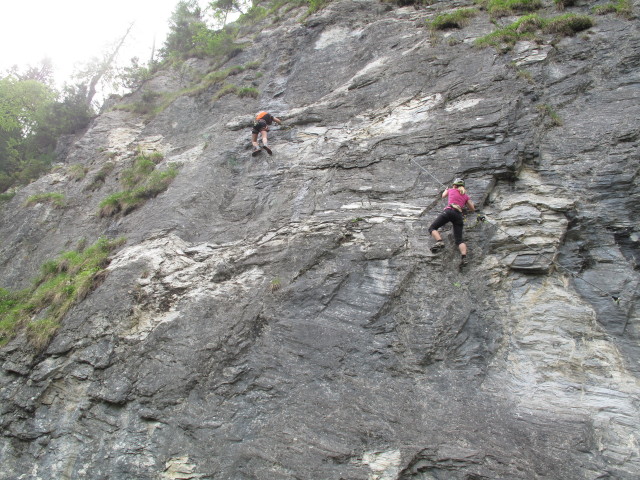 Kitz-Klettersteig: Josef und Martina am G&ouml;tterquergang