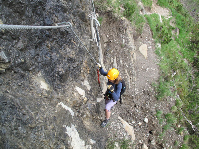 Wasserfall-Klettersteig: Kathrin im Einstieg