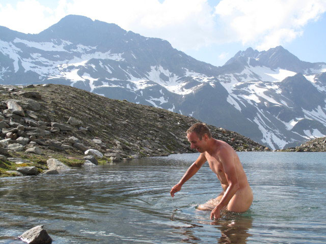 Ich neben Weg 922 zwischen Schwärzenkamm-Klettersteig und Hochwildehaus (30. Juni)