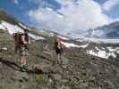 Christoph und Gudrun auf Weg 922 zwischen Schwärzenkamm-Klettersteig und Hochwildehaus (30. Juni)