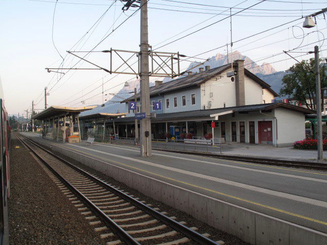 Bahnhof St. Johann in Tirol, 663 m