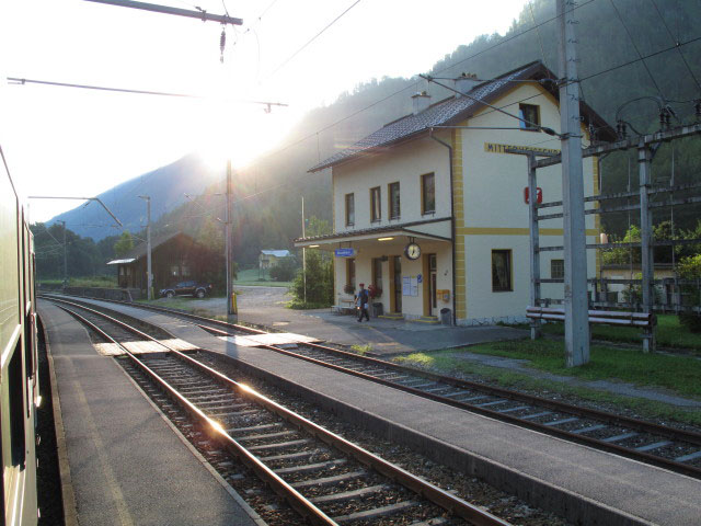 Bahnhof Mitterweißenbach, 453 m