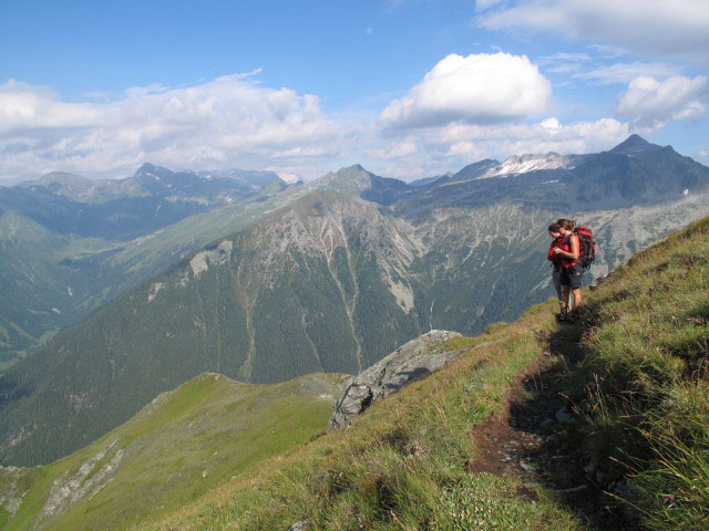 Christoph und Gudrun auf Weg 532 zwischen Federwei&szlig;egg und T&ouml;rlk&ouml;pfe