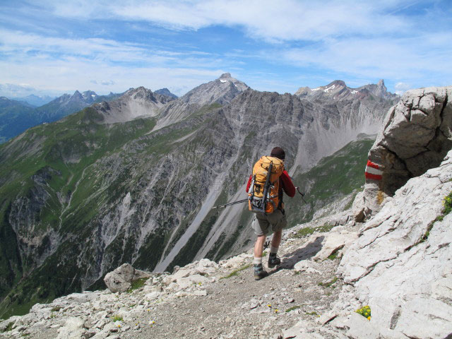 Christoph am Augsburger Höhenweg zwischen Parseierscharte und Grünem Brünnle (12. Aug.)