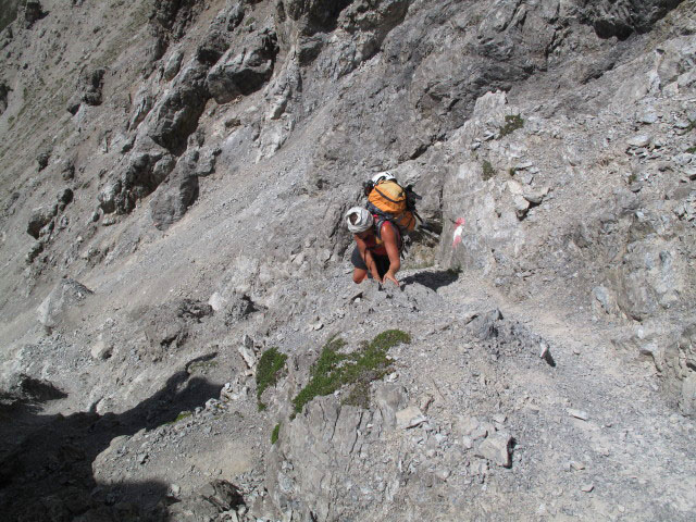 Gudrun am Augsburger Höhenweg zwischen Parseierscharte und Grünem Brünnle (12. Aug.)