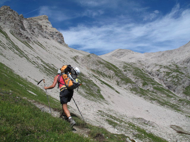 Gudrun am Augsburger Höhenweg zwischen Unterem Grießl und Winterjoch (12. Aug.)