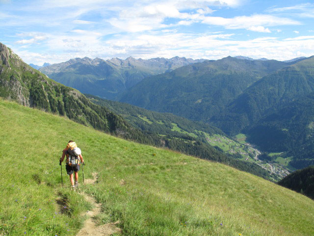 Gudrun zwischen Vergratsch und Masch'n Niederleger (12. Aug.)