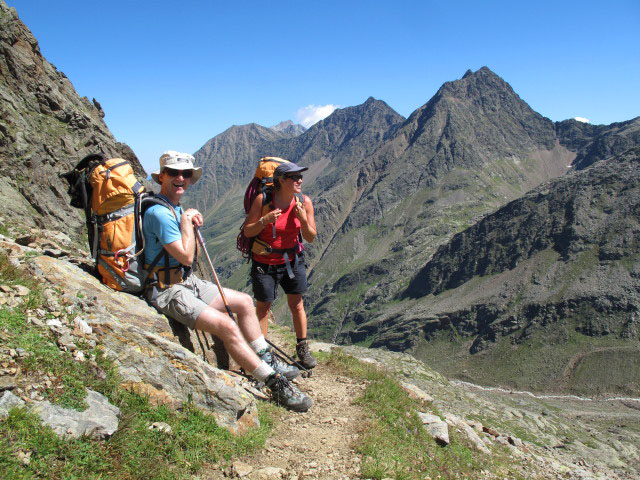 Christoph und Gudrun zwischen Nürnberger Hütte und Seescharte (17. Aug.)