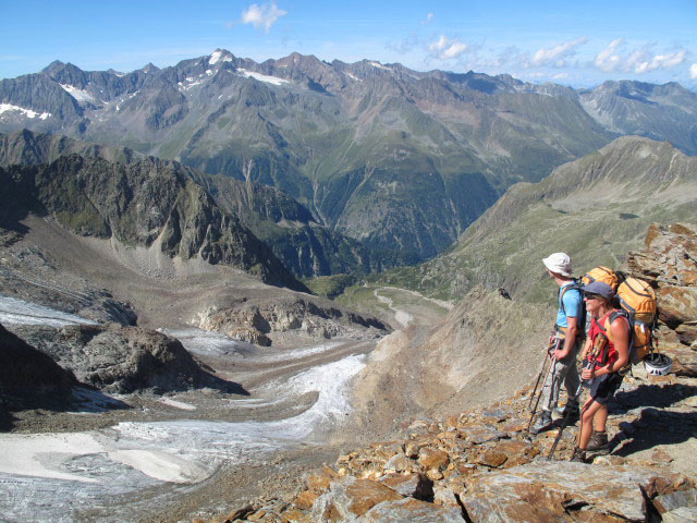 Christoph und Gudrun zwischen Gamsspitzl und Signalgipfel (17. Aug.)