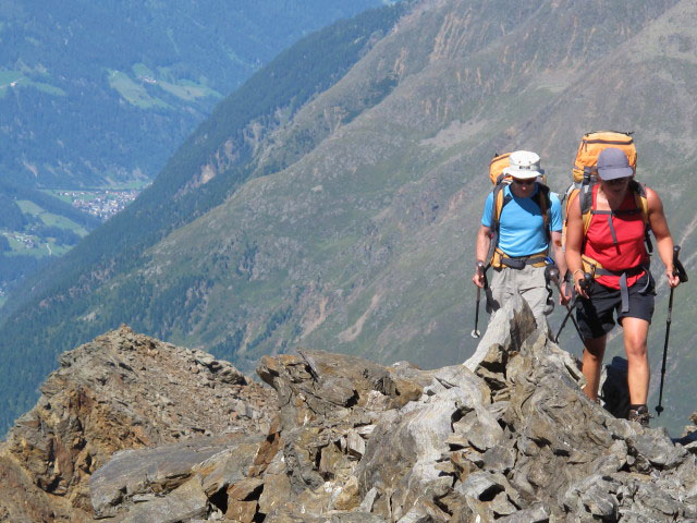 Christoph und Gudrun zwischen Gamsspitzl und Signalgipfel (17. Aug.)