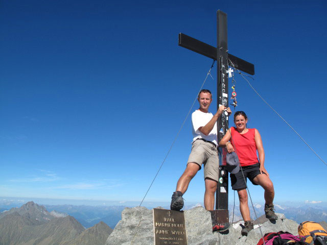 Ich und Gudrun am Wilden Freiger, 3.418 m (17. Aug.)